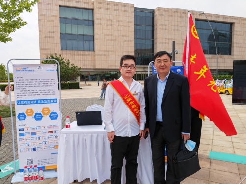 凯时娱乐人生就是博集团加入团市委“汇聚青春动能 立功十项行动”主题展