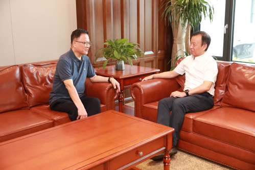 中国测绘学会宋超智理事长一行莅临凯时娱乐人生就是博集团调研指导