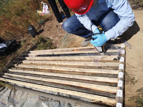 我院引入原位分层取水手艺 实现重大园地污染视察精准“描绘”